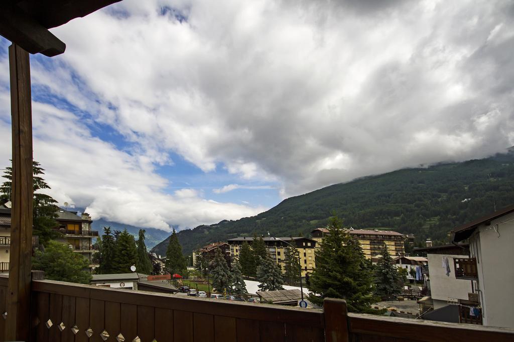 Assietta Hotel Sauze D'Oulx Exterior photo
